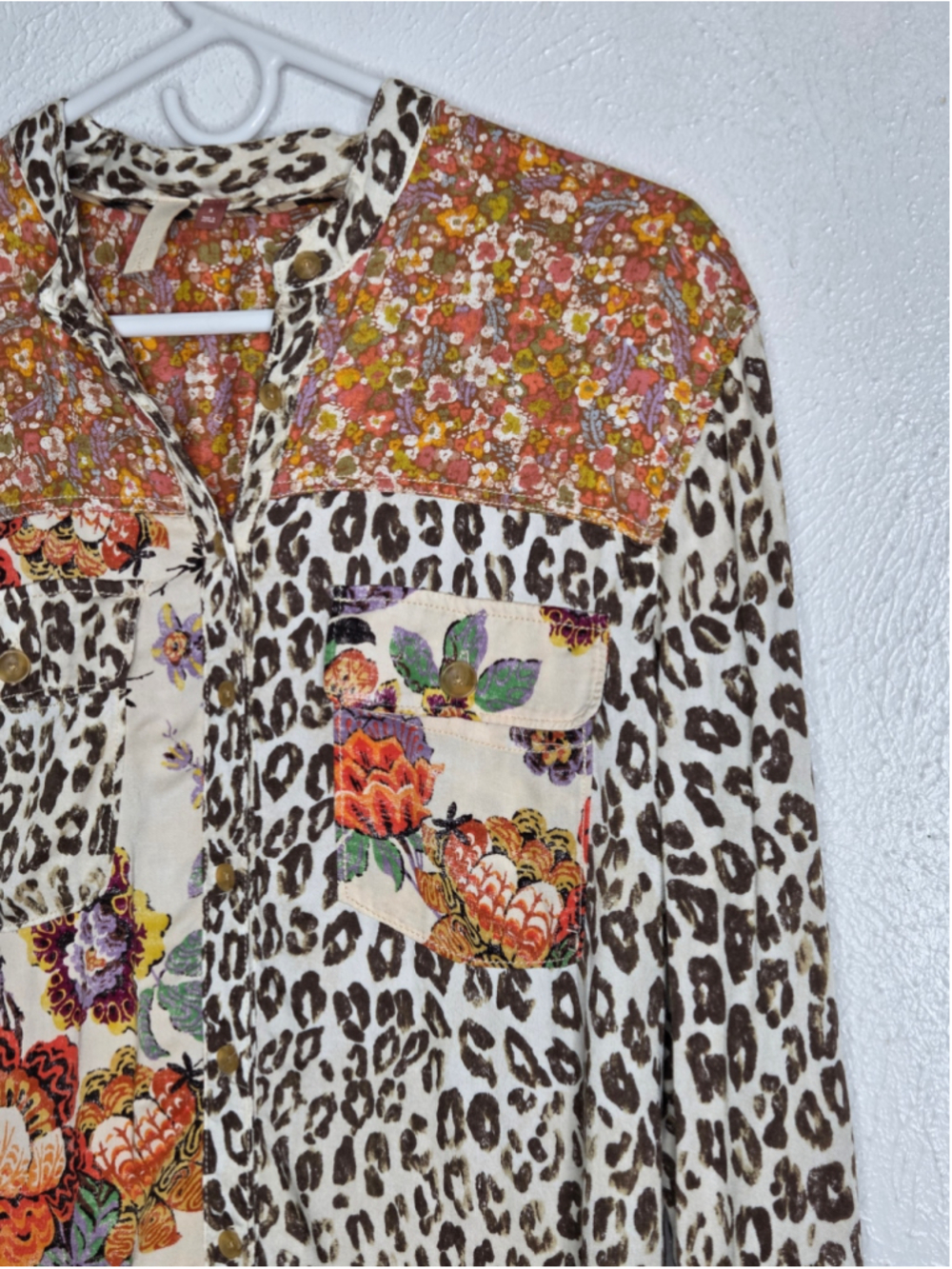 Anthropologie Pilcro Floral Leopard Button Down Shirt Women's Small Tan Orange - Picture 3 of 11
